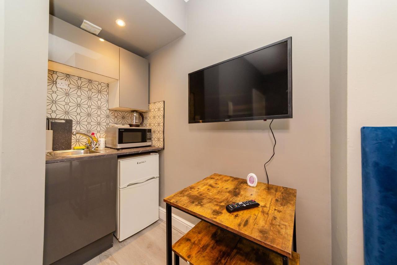 شقة Modern Studio Next To Brighton Beach I Smart Tv I King Size Bed المظهر الخارجي الصورة